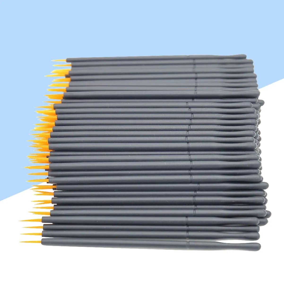 200pcs Disposable Eyeliner Lipstick Applicators Black and Orange Handles Precision Applicators for Liquid Eyeliner Lip Gloss and Eye Makeup for Professional and Home Use