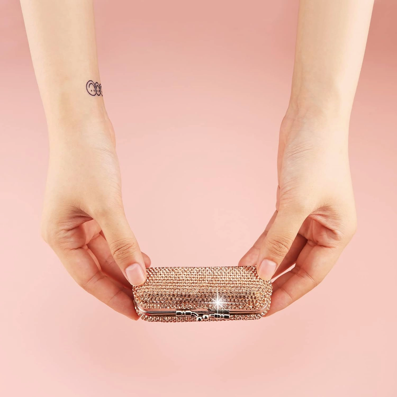 AsAlways Shiny Rhinestone Crystal Portable Lipstick Case with Mirror Portable Bling Diamonds Makeup Cosmetic Storage Holder for Travel Ladies Fashion