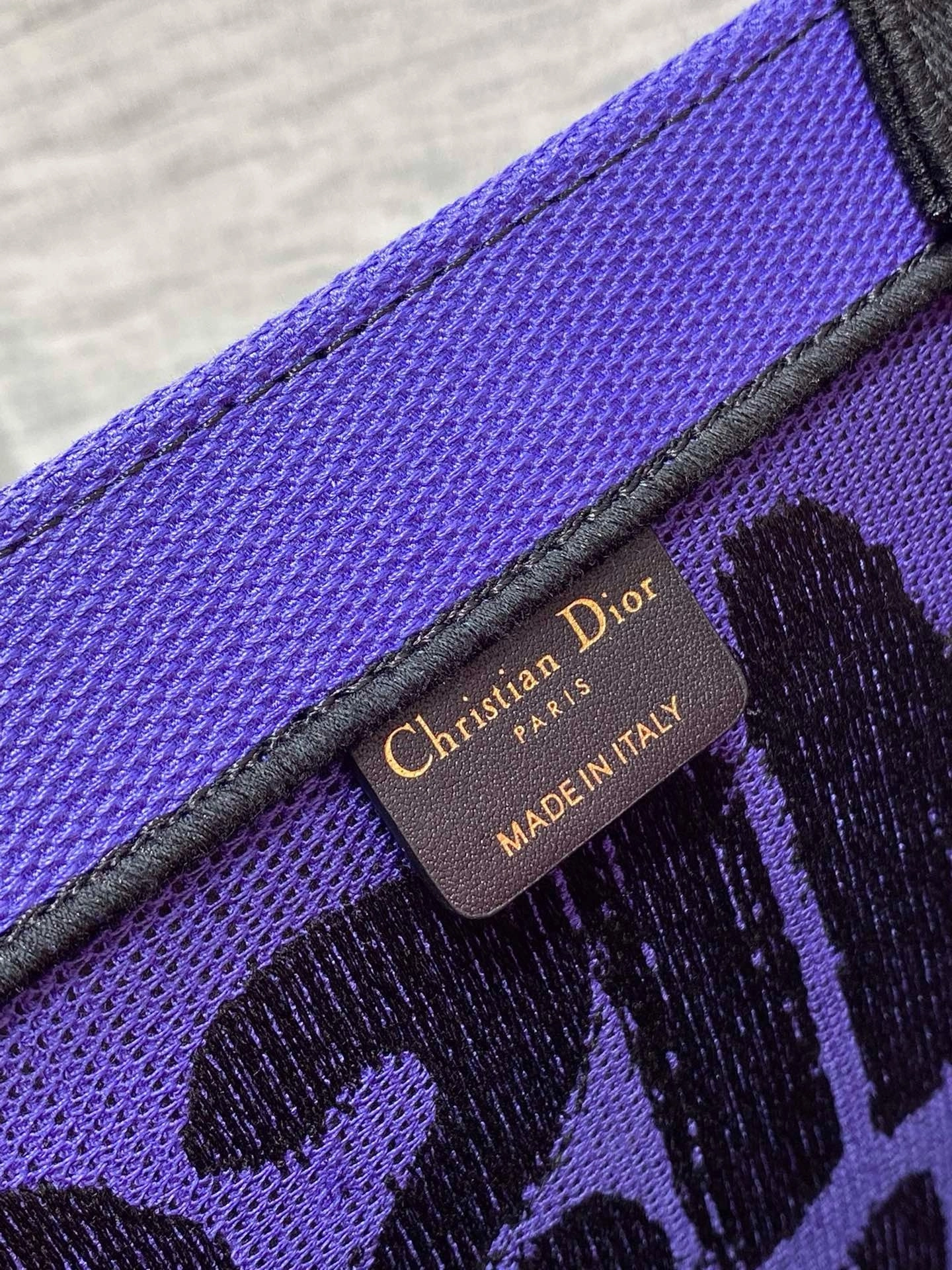 DR428 Medium Dior Book Tote / HIGHEST QUALITY VERSION / 14 x 11 x 6.5 inches