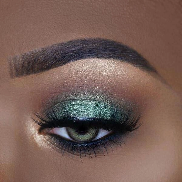 ella mila Flirty Goddess Palette
