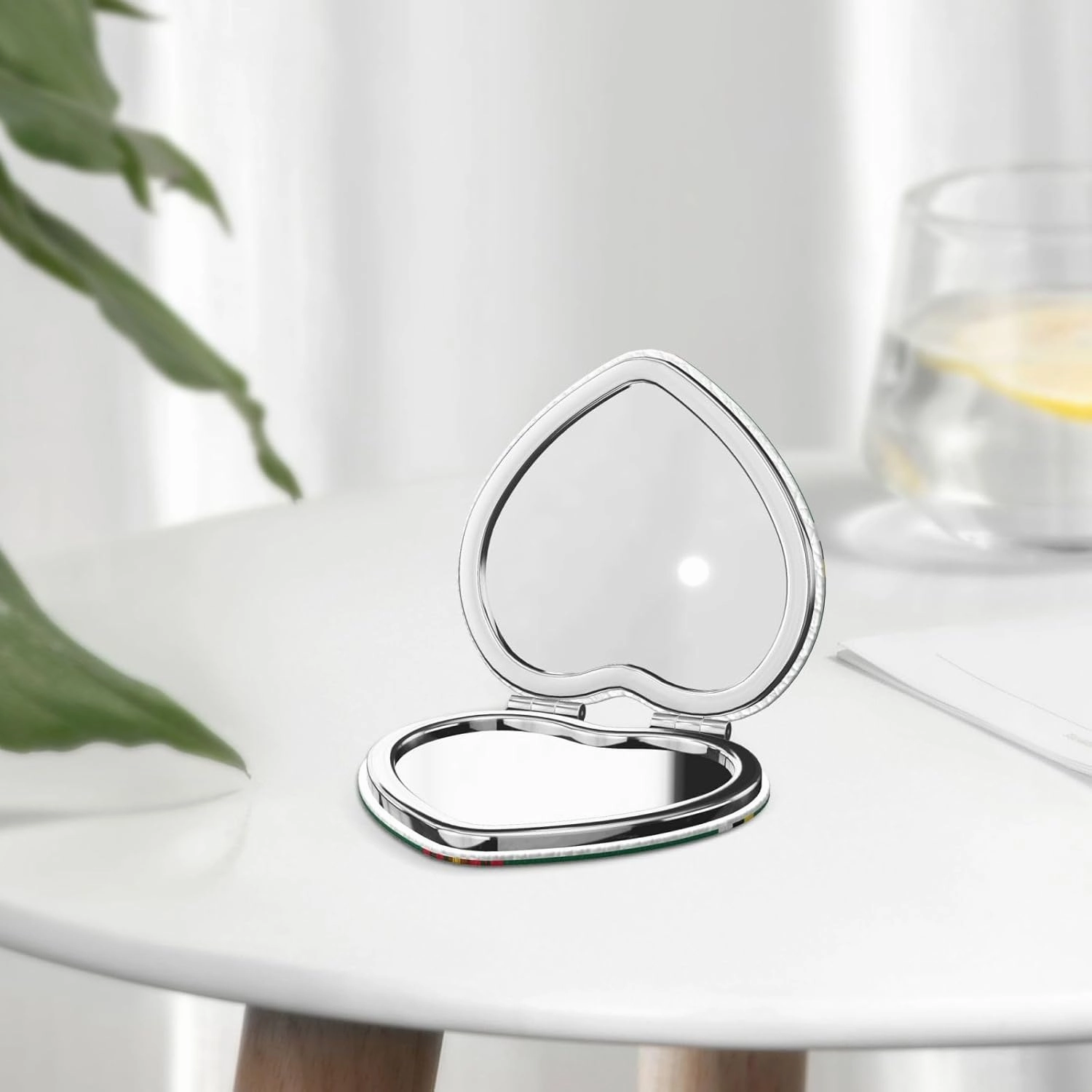 Flag of The Commonwealth of Dominica Makeup Mirror Portable Folding Mini Mirror Double Sided Travel Makeup Mirror Heart Shape Handheld Pocket Mirror