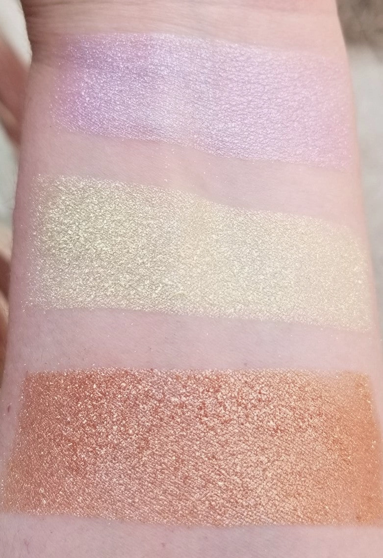 Game of Tones - Episode One - Dracarys Highlighter Palette