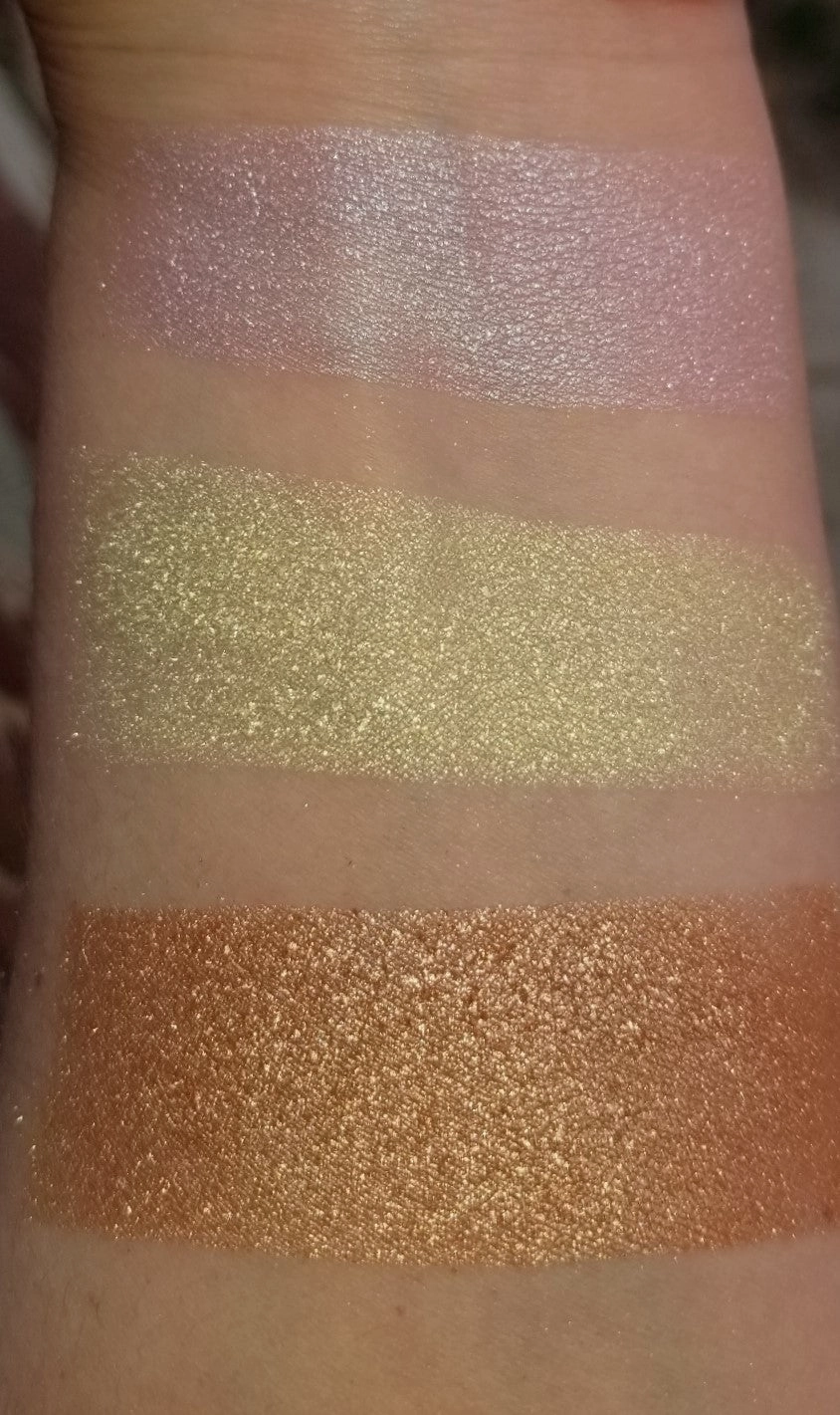 Game of Tones - Episode One - Dracarys Highlighter Palette