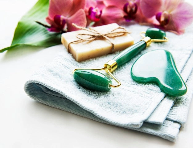 Green Jade Ancient Wellness Face Roller Set