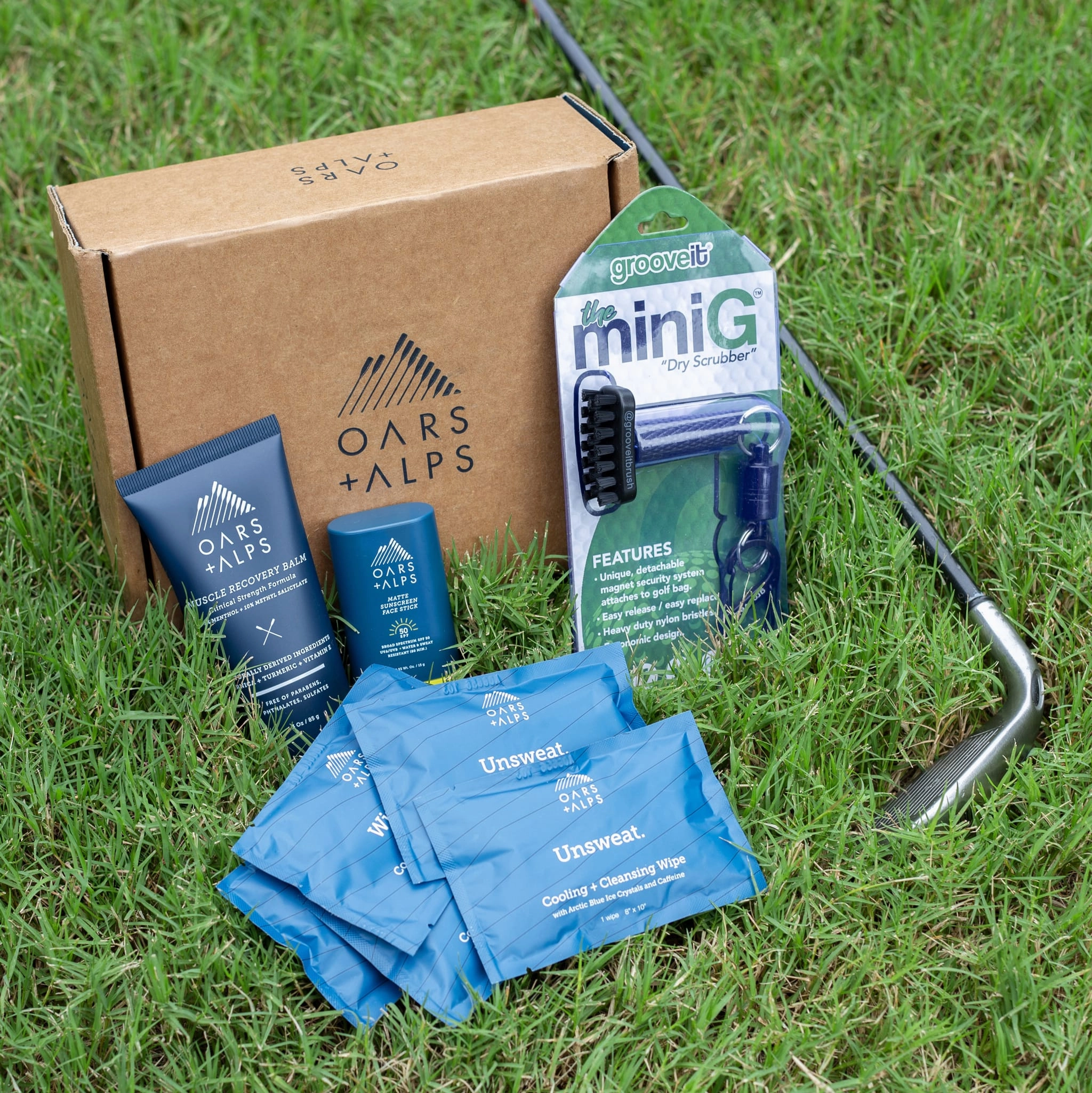 GrooveIt x Oars   Alps Golf Bag Essentials Kit