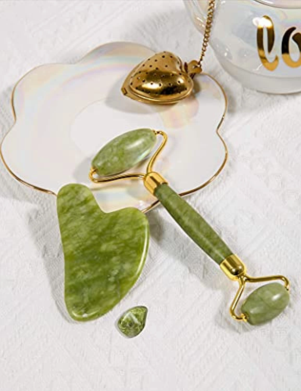 HANABEE Rose Quartz Facial Roller Jade Roller Gua Sha Facial Tools Face Roller and Gua Sha Massage Tool Body gua-sha Scalp Beauty Gift for Women Face Roller Massager (Green)