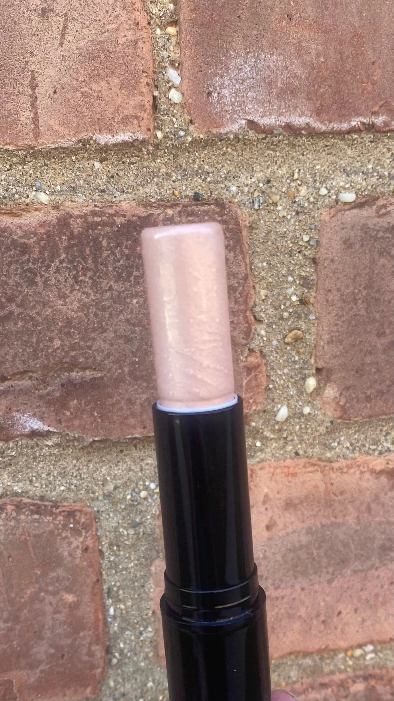 Iced Gold Stick Illuminator