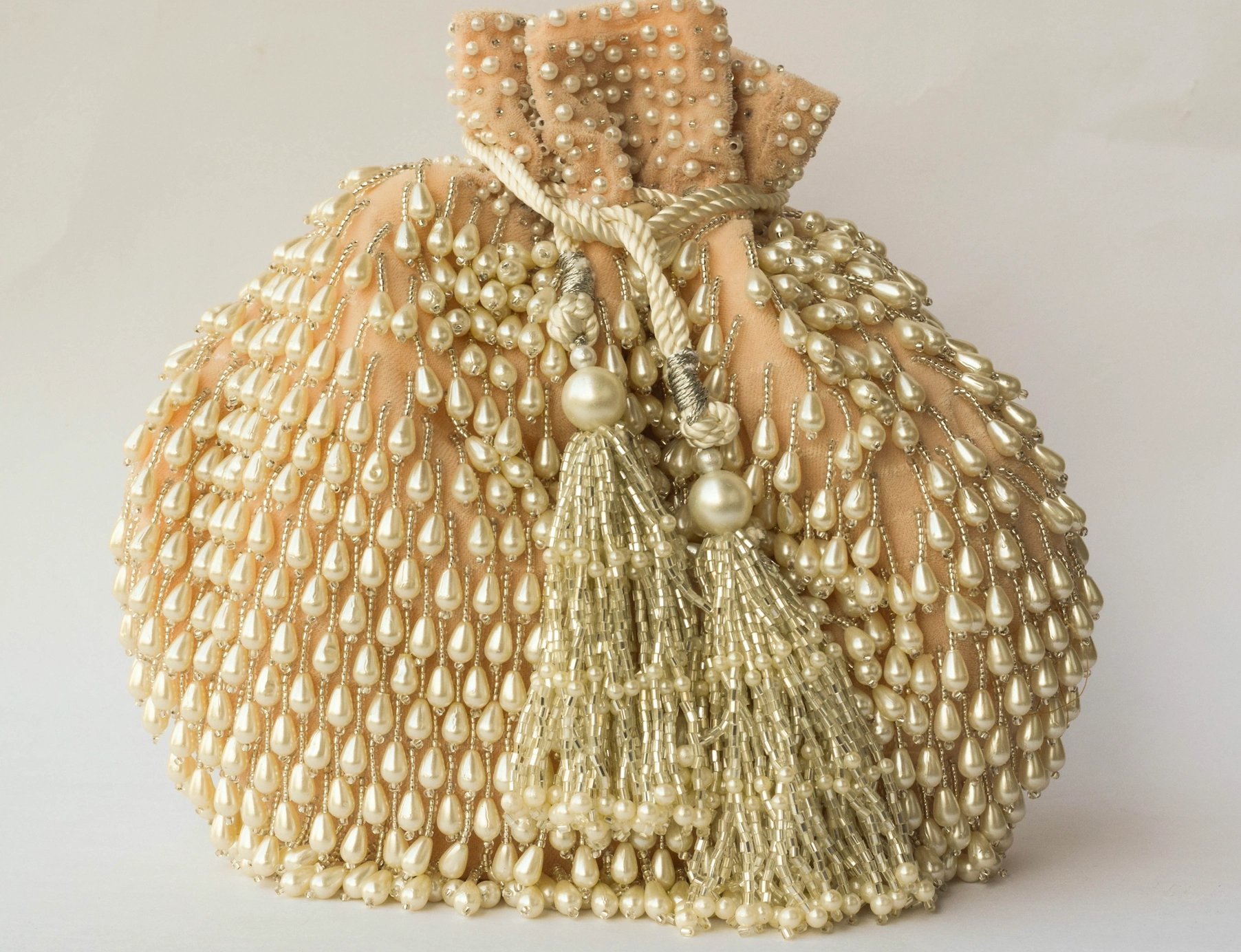 Jumanah Potli – Peach