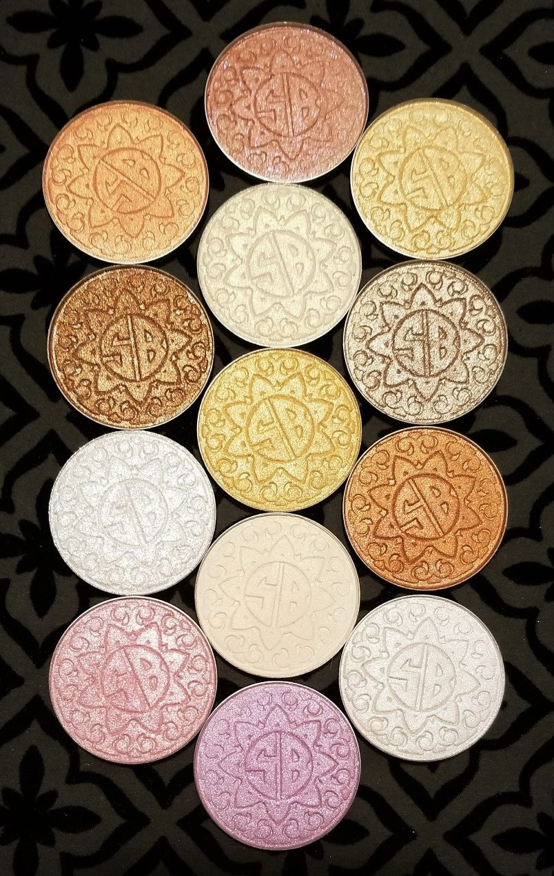 Man Eater Pressed Highlighter