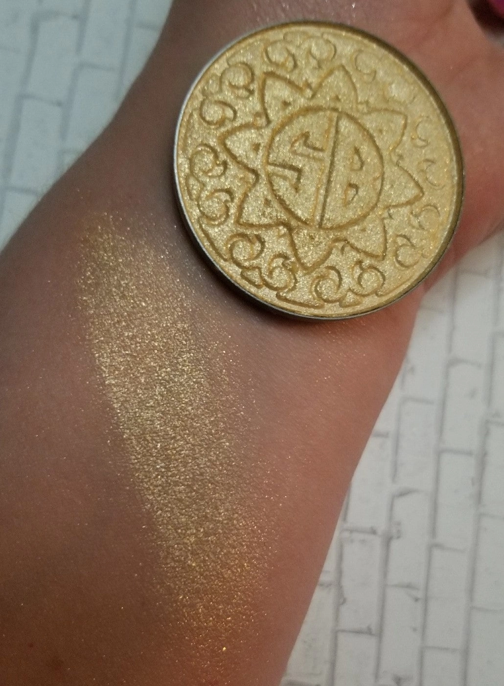 Money Moves Pressed Highlighter
