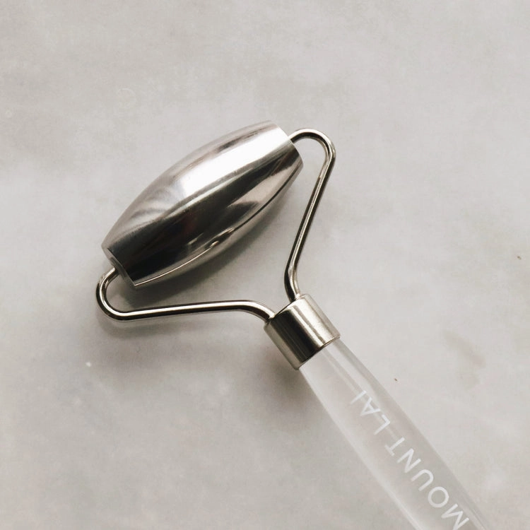 MOUNT LAI The Vitality Qi White Jade & Stainless Steel Dual Action Facial Roller