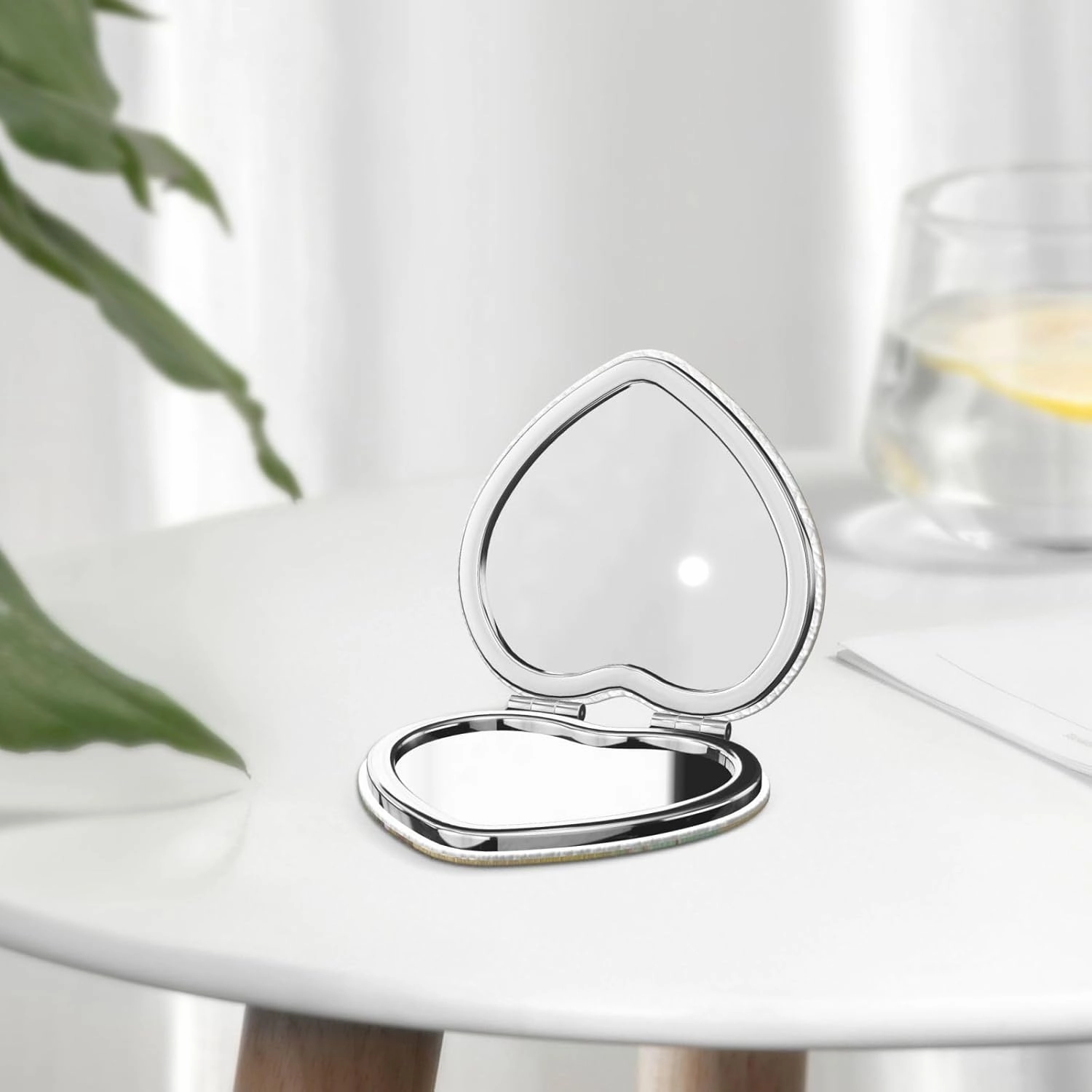 Purple Dream Mushroom Makeup Mirror Portable Folding Mini Mirror Double Sided Travel Makeup Mirror Heart Shape Handheld Pocket Mirror