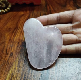 Rose quartz facial Guasha