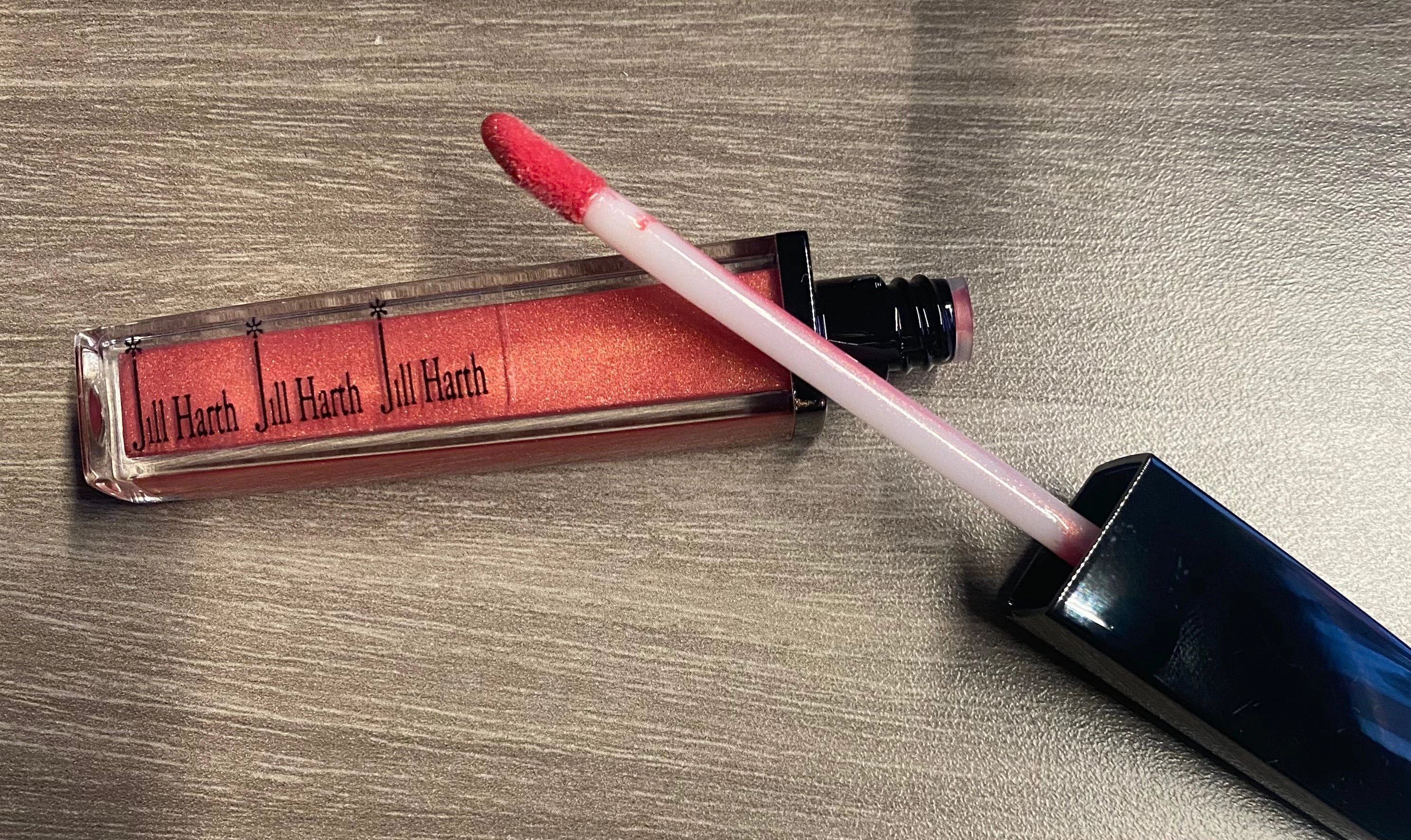 SQUEEZE Liquid Lips